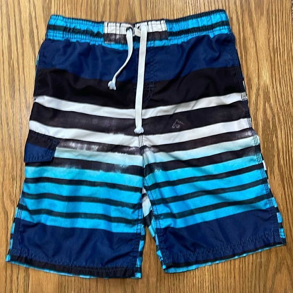 Kanu surf swimming shorts. Drawstring waist. Size medium. Size 10/12. Pocket.